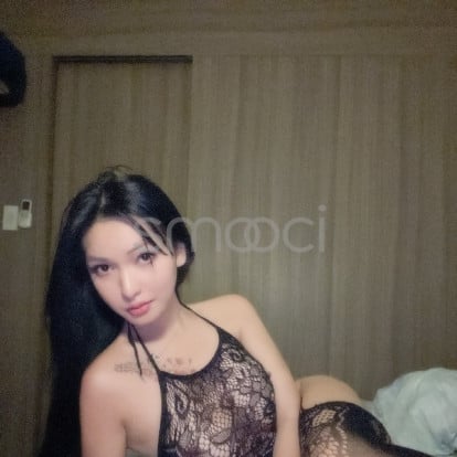 Nicole – I am so fvking hot today 🥵 ☀️ 🔥  Im free today book me now daddy