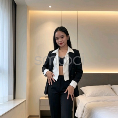 Nicole – Hi😍