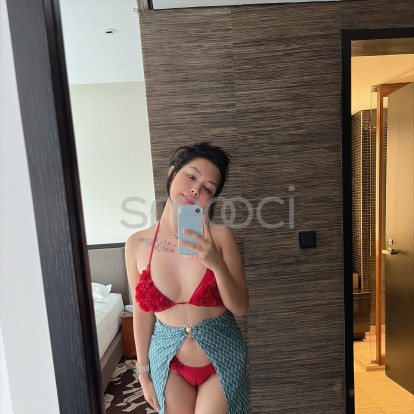 Nicole – Hi Daddy