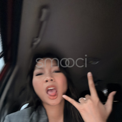 Nikki – 🤘