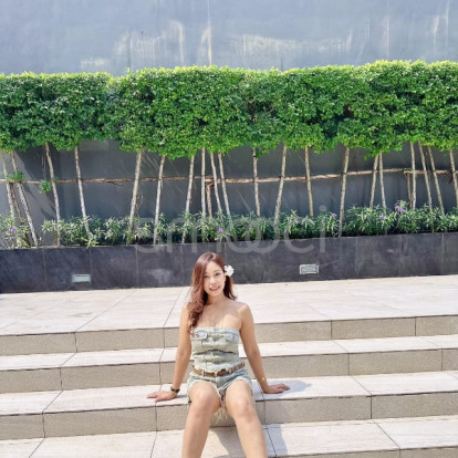 Nina – Hi I'm available ka