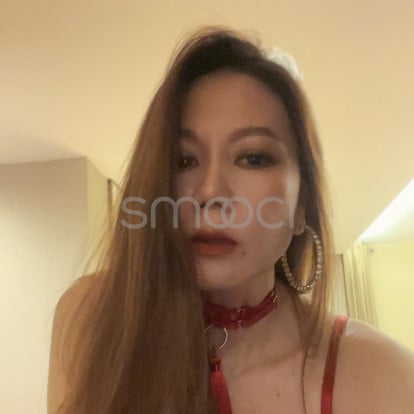 Nora – Delicious milf