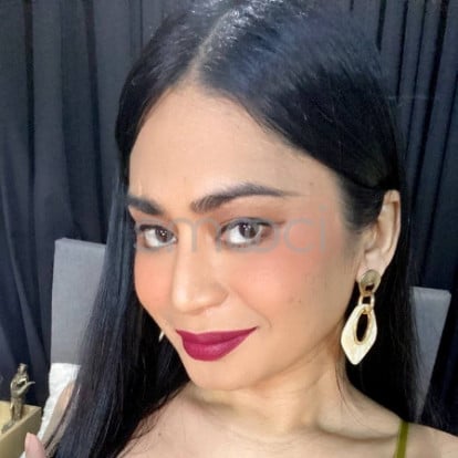 oli – Have some fun tonight xx 