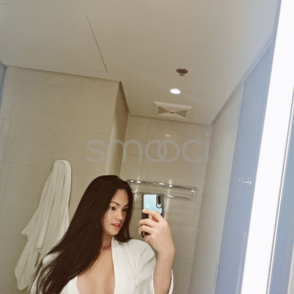 Olivia – goodday ❤️😘 Blessed Sunday everyone 🙏 book me now 