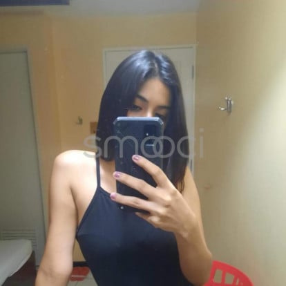 Priya Manila Escort