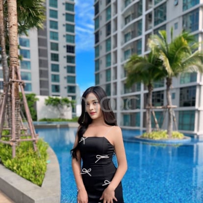 raaya – I'm​ available​ booking​ me​ baby, 🍆💦😍