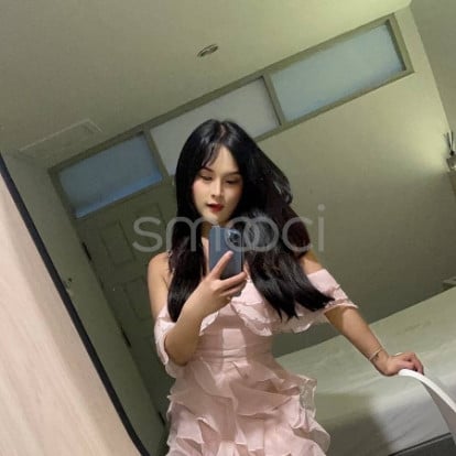 raaya – I'm available for you now darling 🍌💦