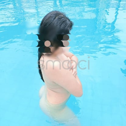 Red Abu Dhabi Escort