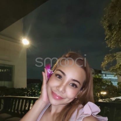 Rinda – Does anyone want a massage?