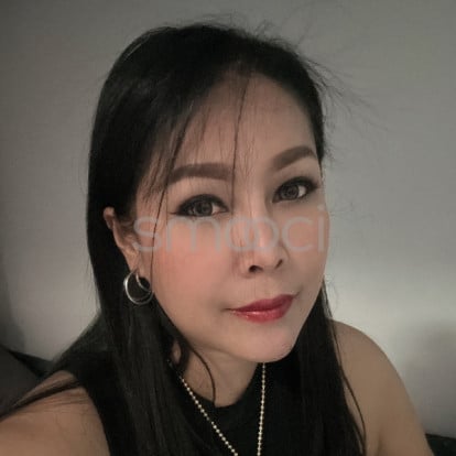 Rosa – Hi.. I'm available 😘