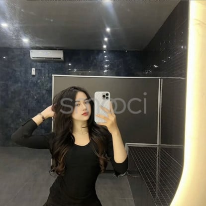 Rosa – Available dear
