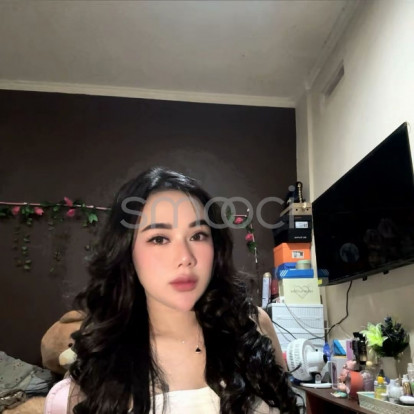 Rosa – Available 