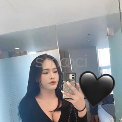 Sammy – Hi darling , I'm ready to serve you.😙😜
