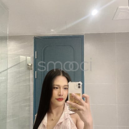 Sammy – Hi honey Im available now 😘
