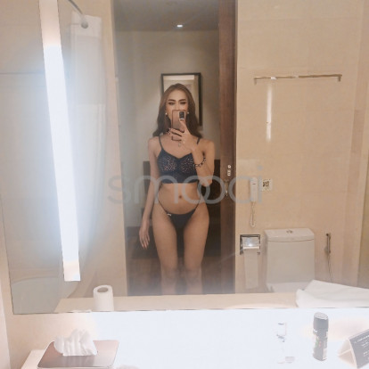 Sanderland Bella – Make me super wet hot and my big surprise will cum alot again in again 💋💋💦💦🥵