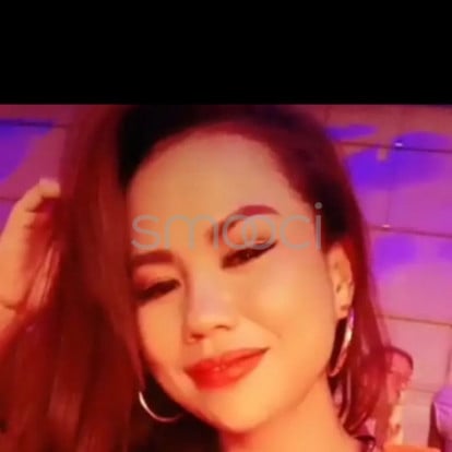 Sanne – I may not be a perfect beauty, but I'm good at oral sex.