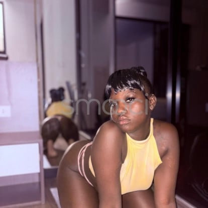 Serena – Horny 😈