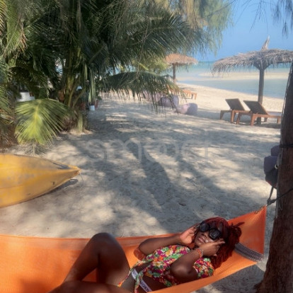 Serena – 🏖️ 