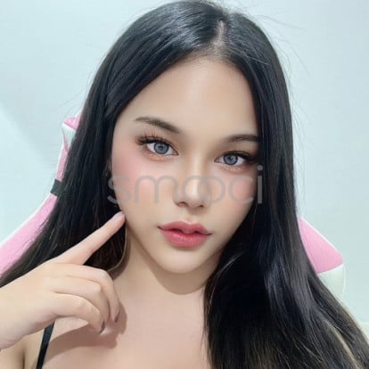 Stephanie – ☺️