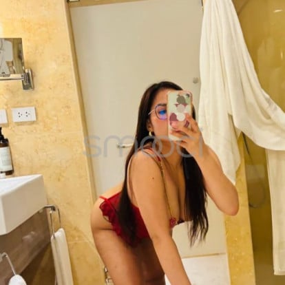 Summer – I'm up for booking this week 🥰  