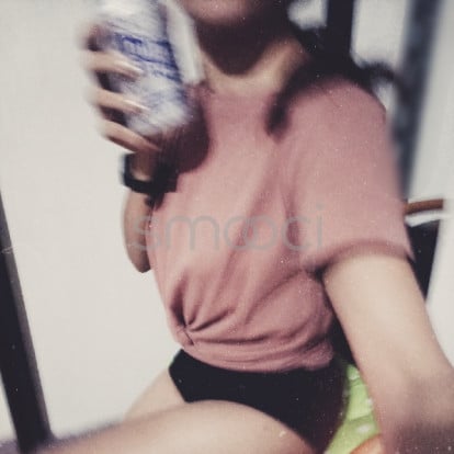 TiNYGiRLPH – Have a drink with me? Tell me your favorite drink!