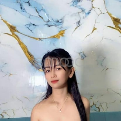 Wine – Hi im available 🙂