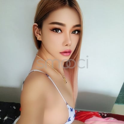 YAYA –  I'm available now 😘 