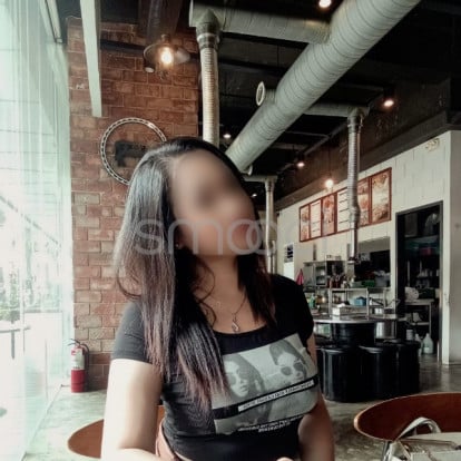 Zephyra Cebu Escort