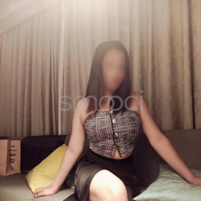Zephyra Cebu Escort