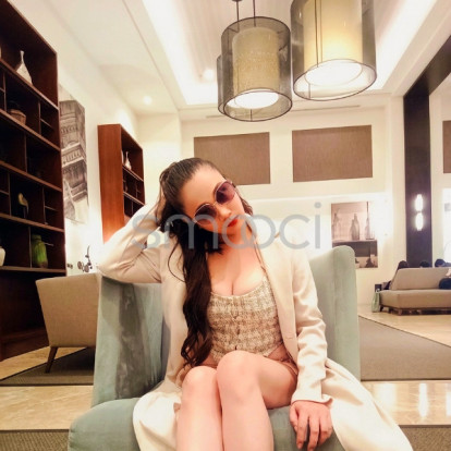 Zephyra Cebu Escort