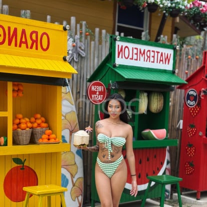 Zinqueen – Me or the 🤌💦