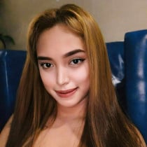 Alexaa Manila Escort