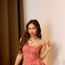 Andrea Manila Escort