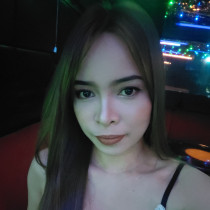 Anna Manila Escort