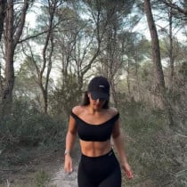 Anna Fit Smooci model