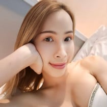 Aommy Bristol Escort