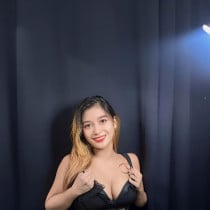 Aryana Smooci model