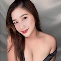 Aryana Smooci model