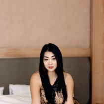Roxanne Manila Escort