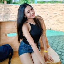 Ashley Manila Escort