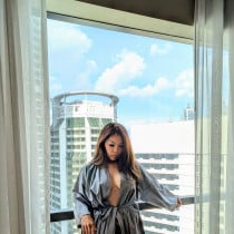 Ava Bangkok Escort