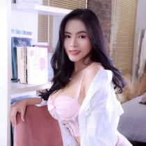 Bee Bangkok Escort