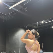 Bella Smooci model