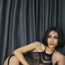 Bloommie Bangkok Escort