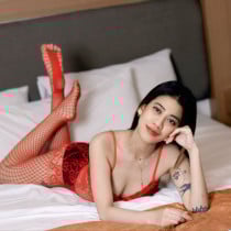 Amyrie Smooci model