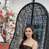Carrie Manila Escort