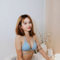 Cassey Smooci model