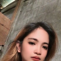 Chloe Manila Escort