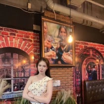 Chompu Bangkok Escort