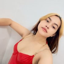 Coline Manila Escort